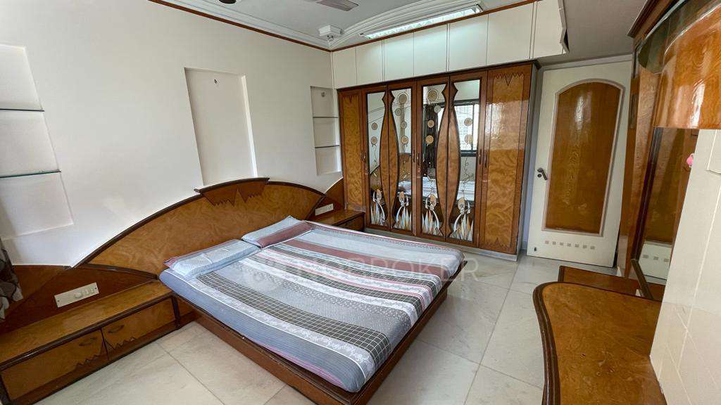 2 BHK Flat In Dadar Manish Market, Dadar West For Sale  In Dadar West