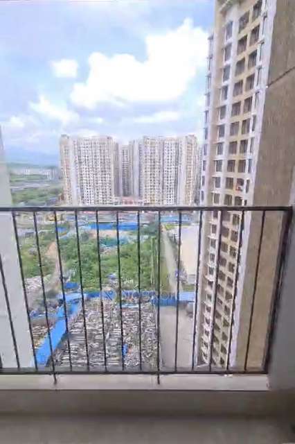 2 BHK Flat In Sunteck Maxxworld For Sale  In Naigaon 