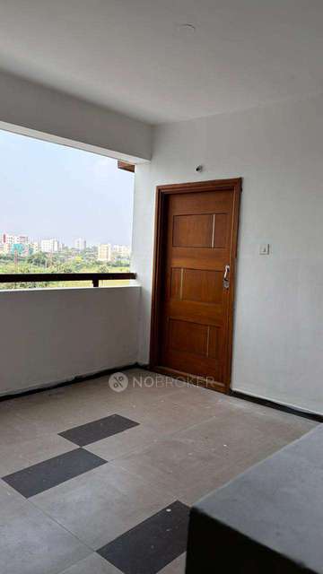 2 BHK Flat In Sri Sri Aero City For Sale  In Bongloor
