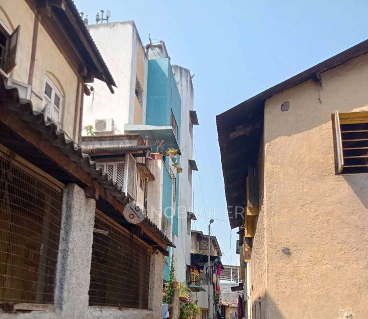 2 BHK Flat For Sale  In Bhawani Peth