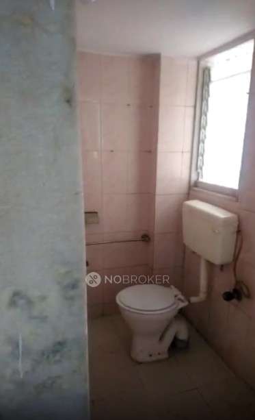 2 BHK Flat In Crystal Palace Chs For Sale  In Malad West