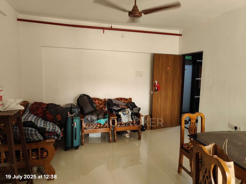 2 BHK Flat In Avant Hillway for Rent  In Raghvendra Empire