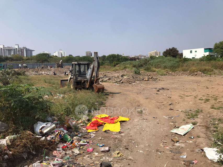 Godown/Warehouse in  Mohammed Wadi, Pune for Rent 