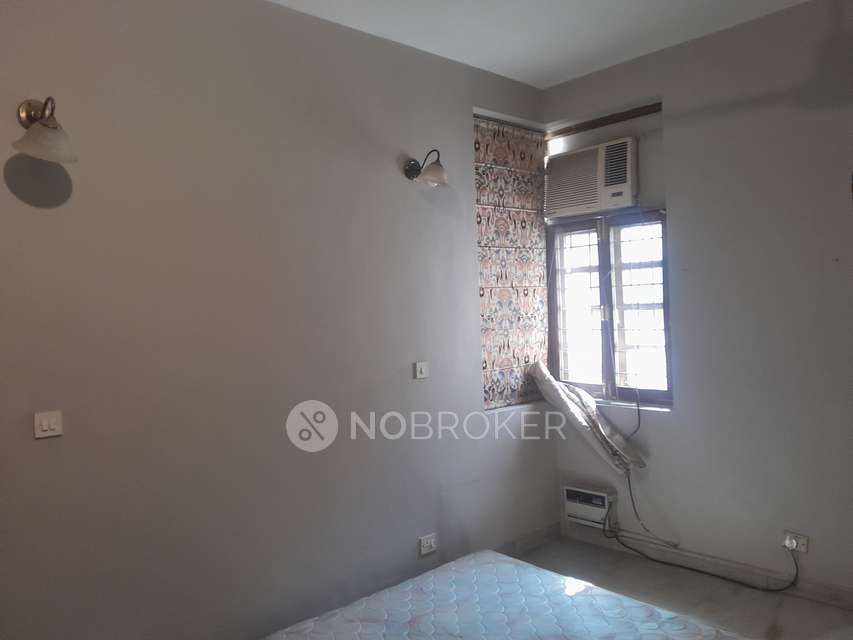 2 BHK House for Rent  In  Sector 25