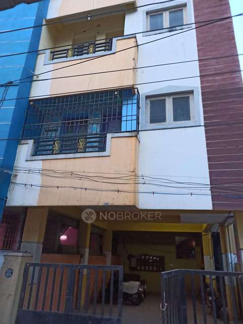 2 BHK Flat In Green Homes Apartments, Selaiyur For Sale  In Ponniamman Koil Street