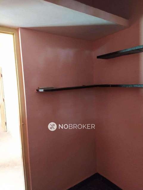 4+ BHK Flat In Standalone Building  For Sale  In Guttahalli