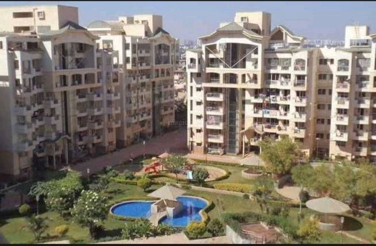 Royal Legend Apartment