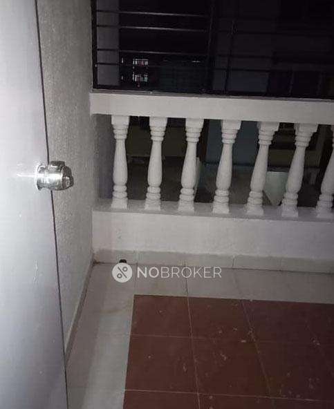 2 BHK Flat In Bhakti Heim Apartment For Sale  In Yashwant Nagar