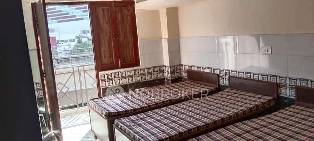 PG for Girls in Sector 15