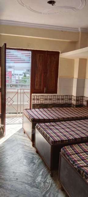 PG for Girls in Sector 15