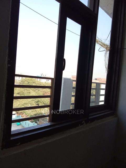 1 BHK Flat In Standalone Building  For Sale  In Dwarka