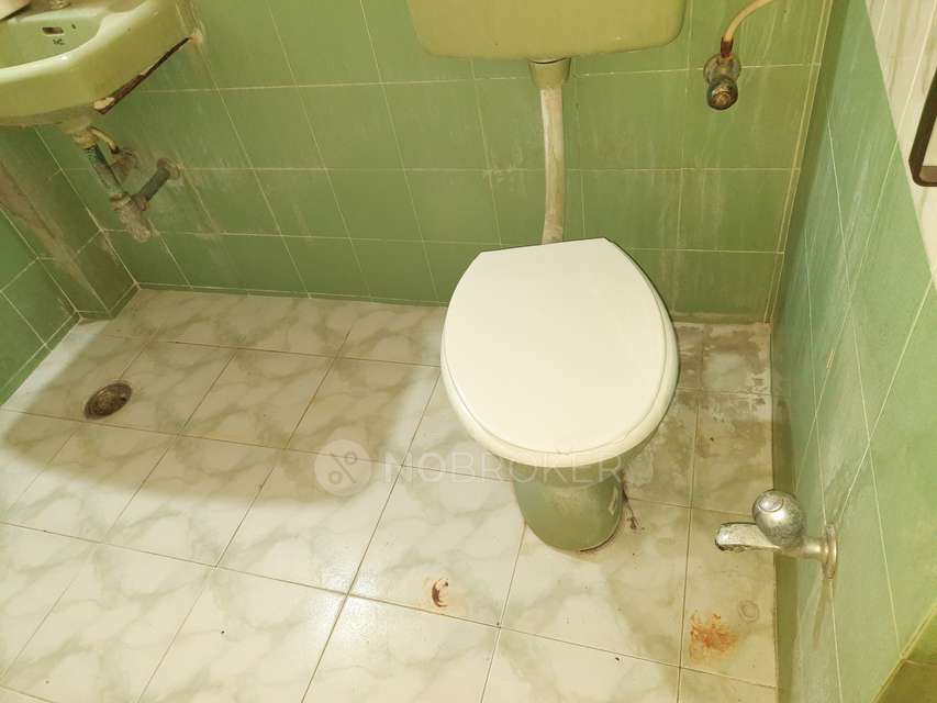 3 BHK Flat In Legend Apartment For Sale  In Himayatnagar