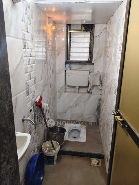 2 BHK Flat In Dev Anand For Sale  In Meghwadi, Lal Baug, Parel