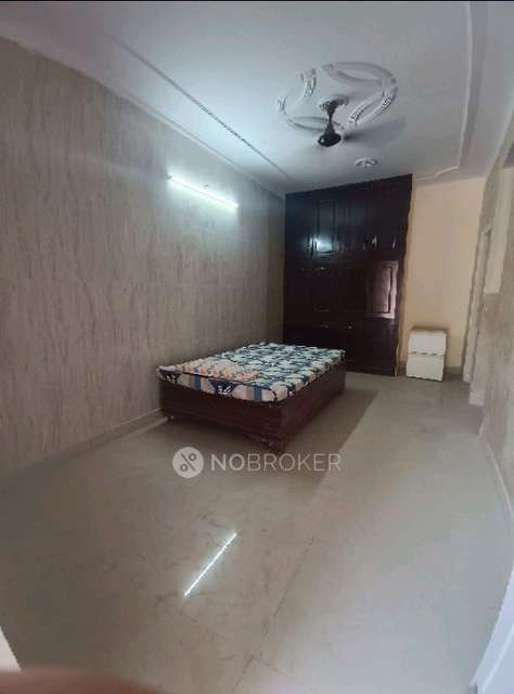 1 RK Flat In Aashirvad for Rent  In Sector 72