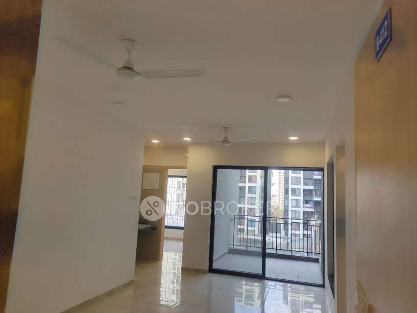 2 BHK Flat In Rama Metro Life Maxima Residences Phase Ii, Tathawade for Rent In Tathawade