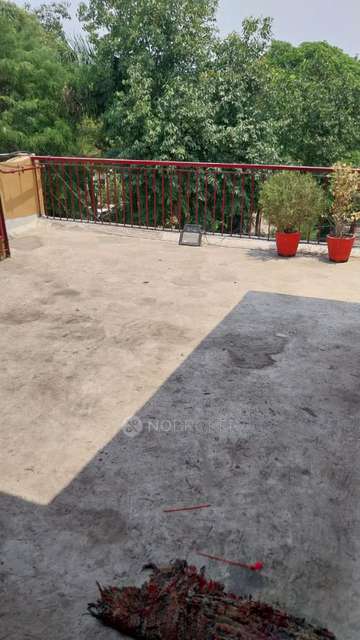 PG for Girls in Sector 11