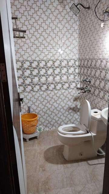 PG for Girls in Sector 11