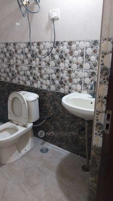 PG for Girls in Sector 11