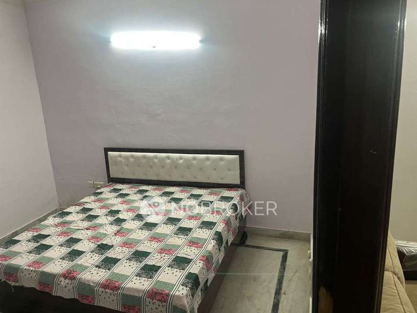 1 RK House for Rent  In Sector 47