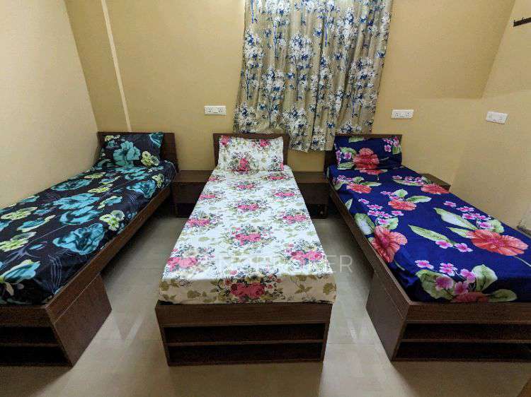 PG for Girls in 3, 2nd Cross Rd