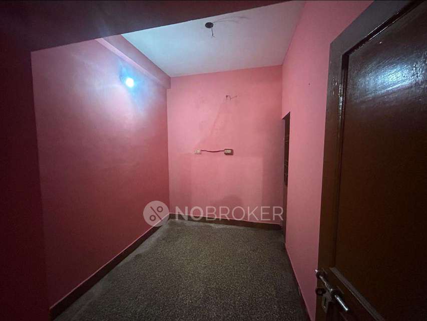 1 BHK Flat In Parveen Manzil for Rent  In Chepauk