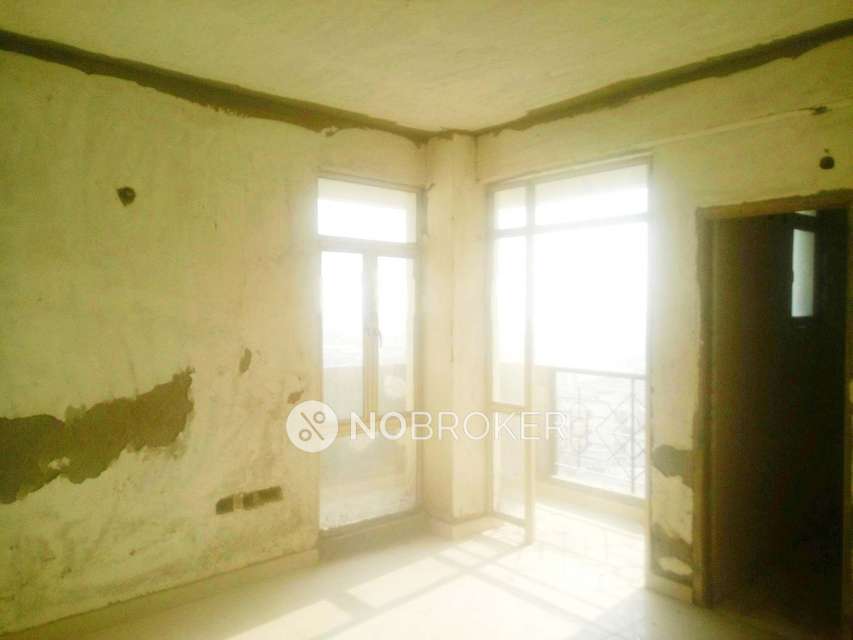 3 BHK Flat In Parsvnath Regalia For Sale  In Sahibabad