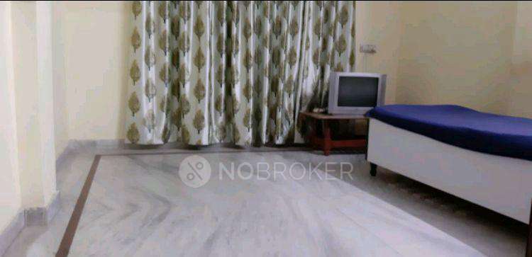 1 BHK Flat for Rent  In Dwarka