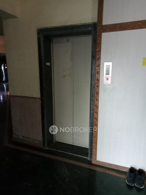 2 BHK Flat In Ganesha Construction, Vashi for Rent  In Vashi