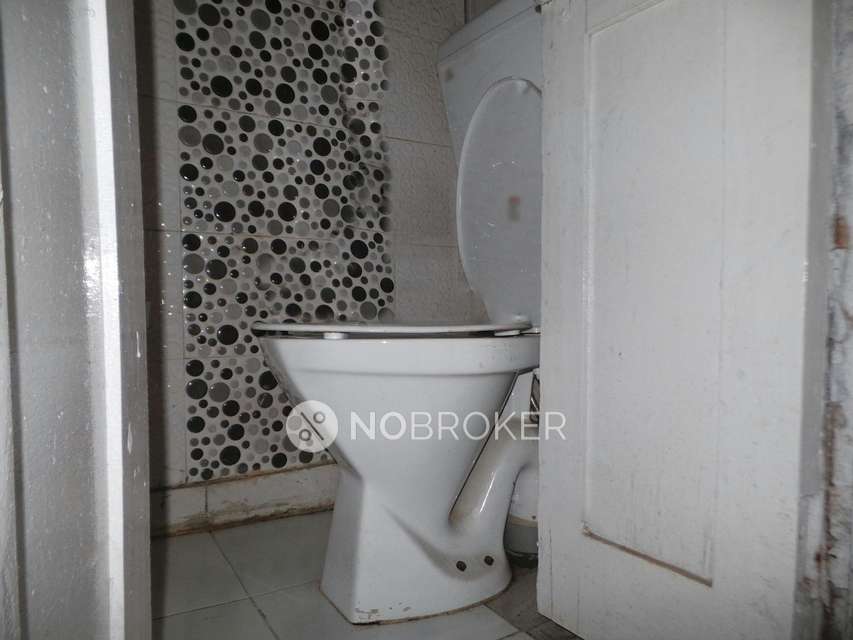 1 BHK Flat In Dda Flat For Sale  In Rohini