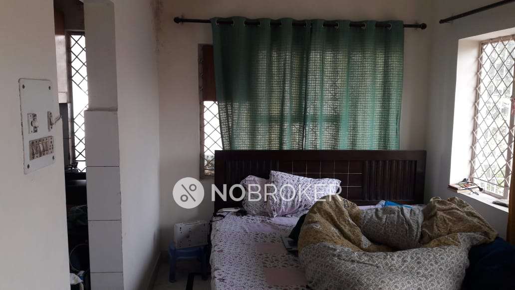 1 BHK Flat In Standalone Building  for Rent  In Vasant Kunj 