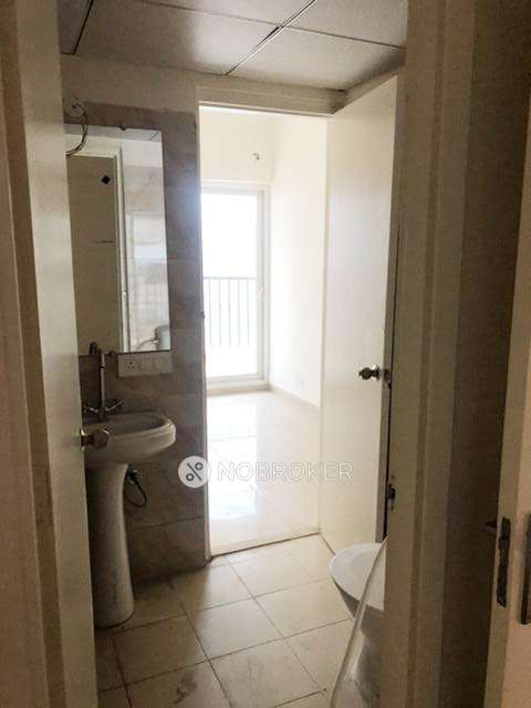 3 BHK Flat In Gaur Atulyam For Sale  In Omicron I