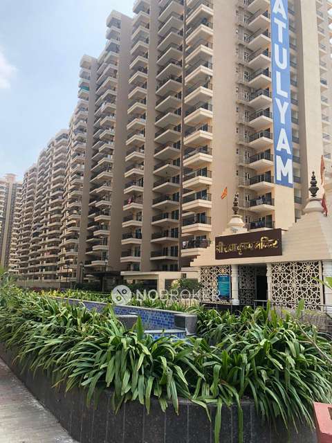 3 BHK Flat In Gaur Atulyam For Sale  In Omicron I