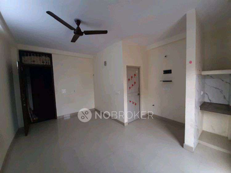 1 RK Flat In Sultanpur  for Rent  In Sultanpur