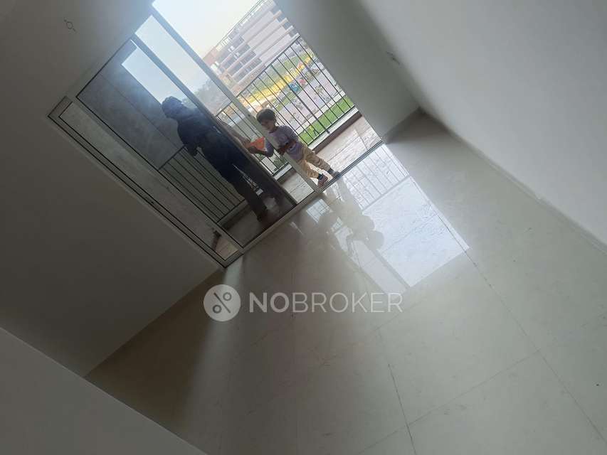 2 BHK Flat In Godrej Boulevard For Sale  In Manjari Khurd