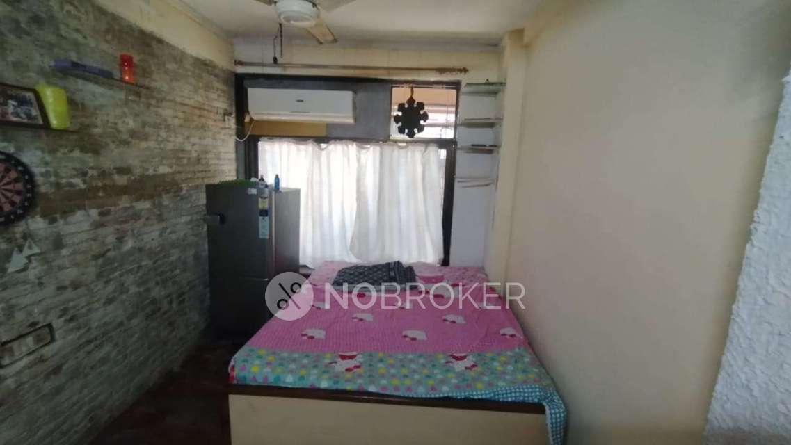 2 BHK Flat In Shri Navabharat Apartment for Rent  In Chembur