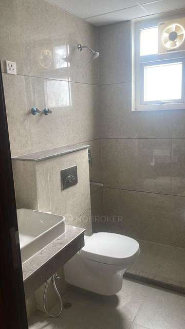 2 BHK Flat In Bptp Astaire Gardens For Sale  In Sector 70a