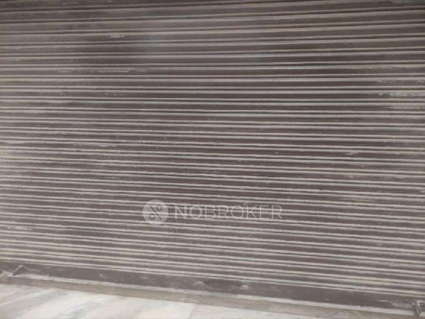 Shop in Mohan Garden, Delhi for Rent 
