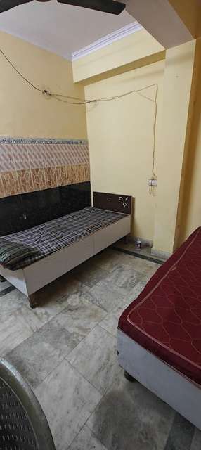 PG for Boys in Laxmi Nagar