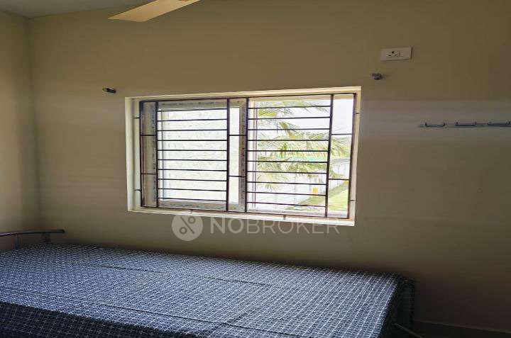 PG for Boys in Siruseri