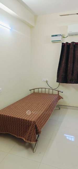 PG for Boys in Siruseri