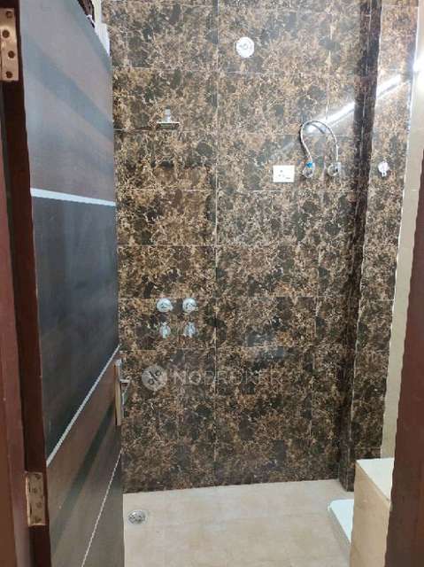2 BHK Flat In Shora Kothi For Sale  In Subzi Mandi