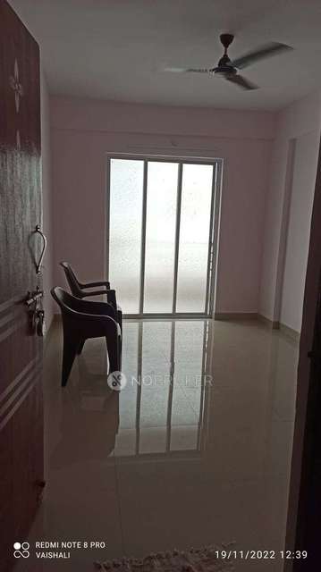 2 BHK Flat In Patang Plaza For Sale  In  Vadgaon Budruk