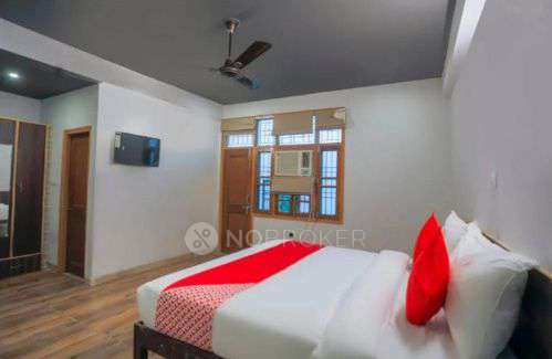 PG for Boys in Delta Ii