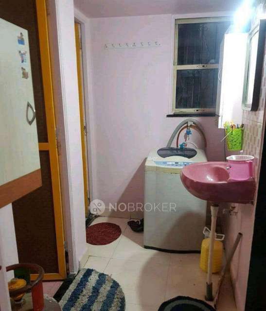 Single Room for Male In 2 BHK  In Gokhalenagar