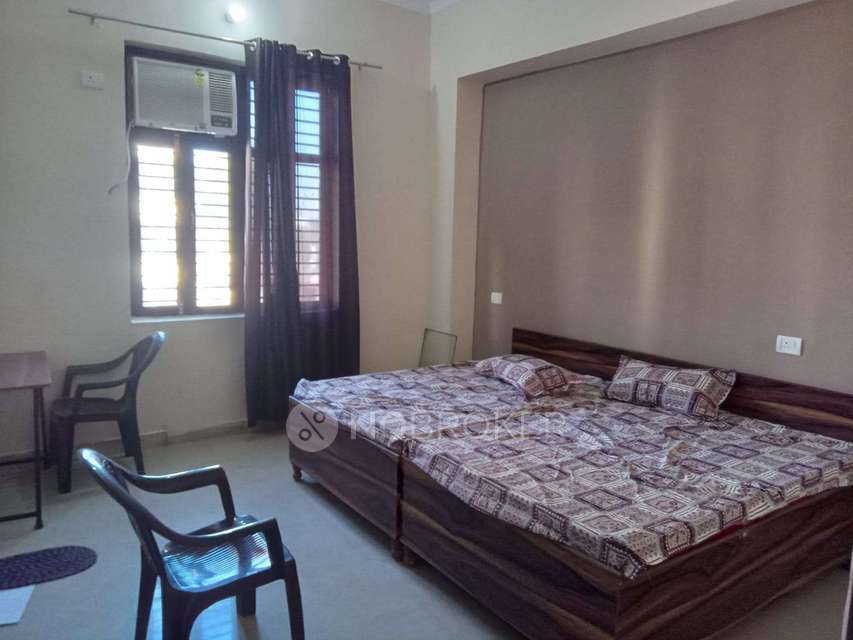 PG for Anyone in Sector 22