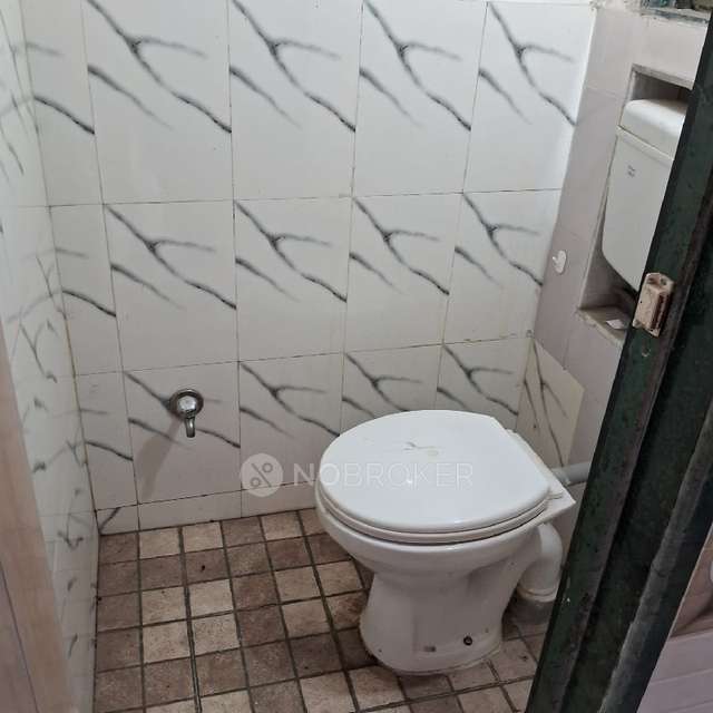 1 BHK Flat In Gurukrupa Sra Society For Sale  In Ghatkopar East