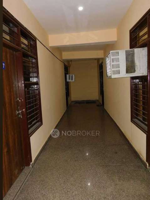 PG for Boys in Sector 38