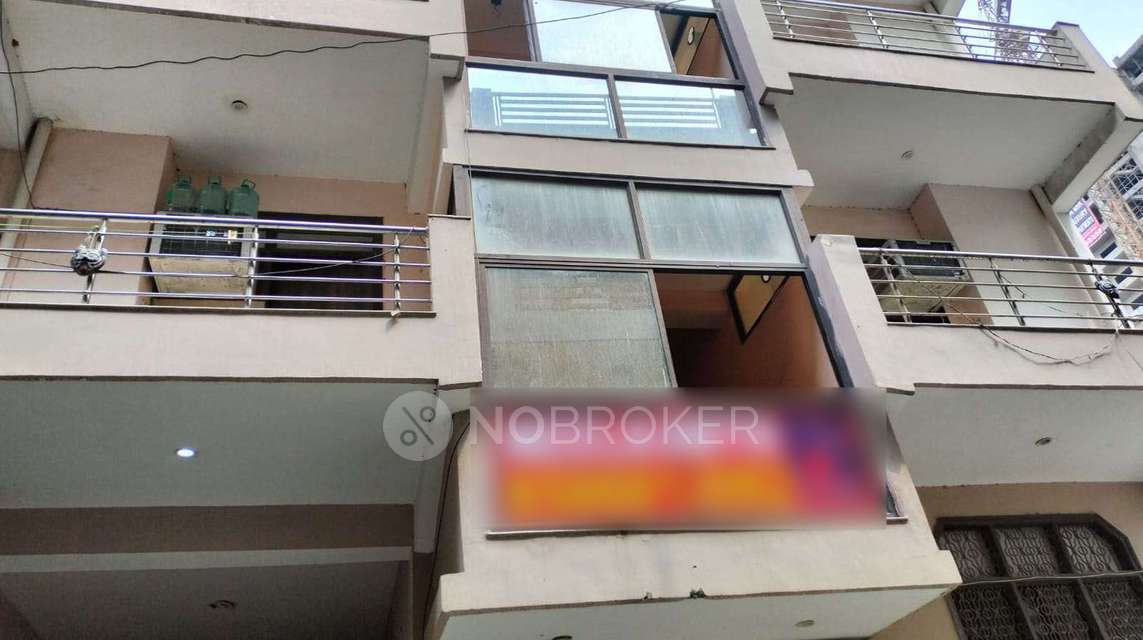 PG for Boys in Sector 38