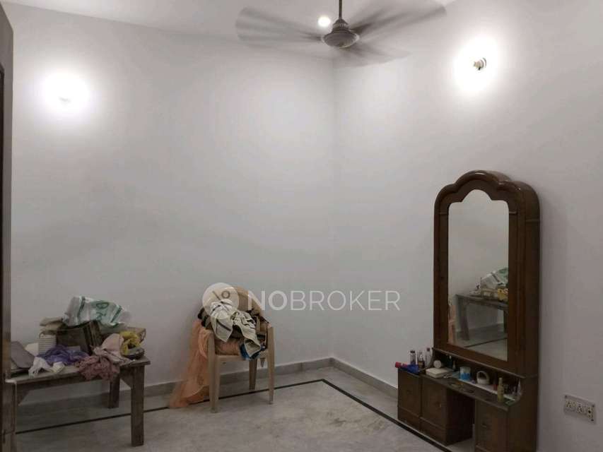 4+ BHK House For Sale  In Karawal Nagar