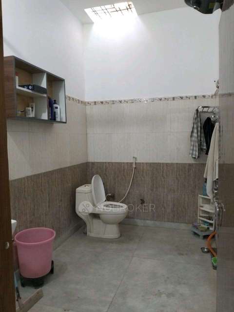 4+ BHK House For Sale  In Karawal Nagar